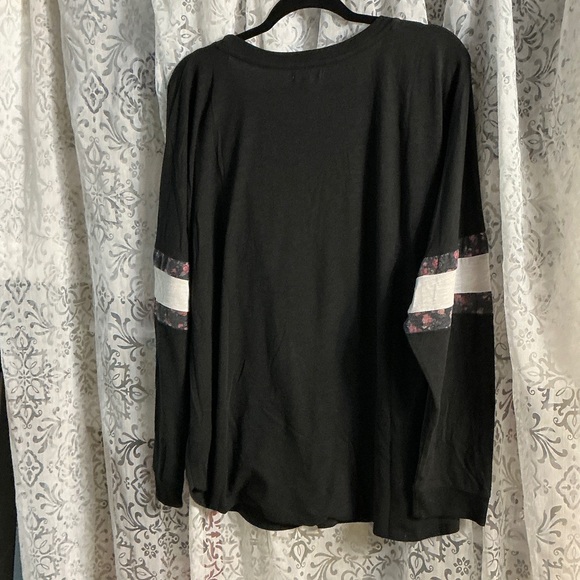 🔵 Maurices Peace Love Pumpkin Spice Long Sleeve Top - Picture 3 of 5